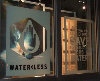 levis waterless
